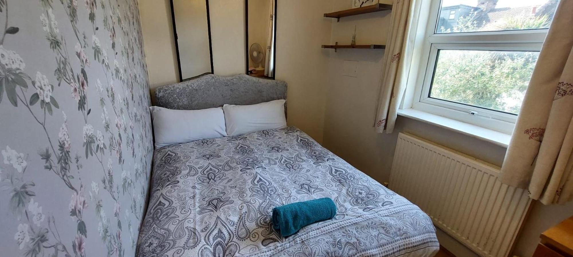 Two Bedroom Flat St Andrews Road London Kültér fotó